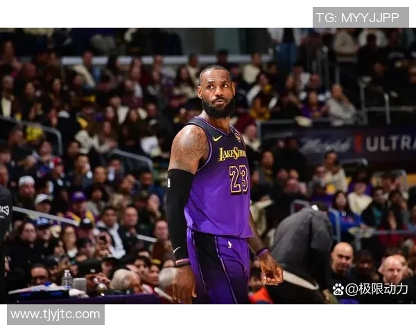 开拓者与湖人激战2020年12月29日NBA赛季首战精彩回顾与分析